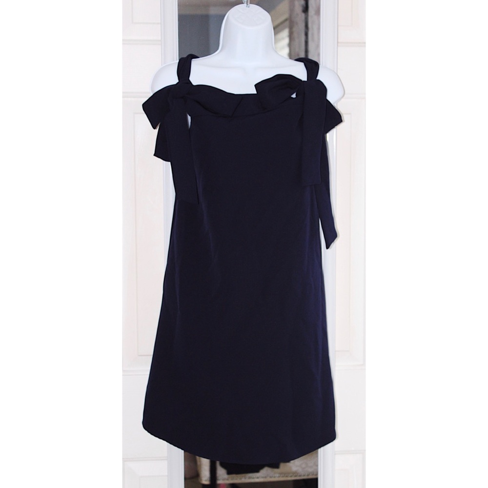 navy dress